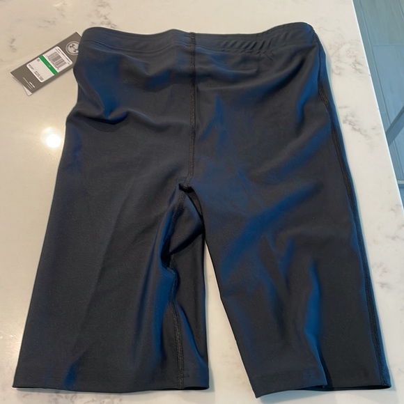 Under Armour Black Compression Shorts Mens Large Brand New - Picture 2 of 3
